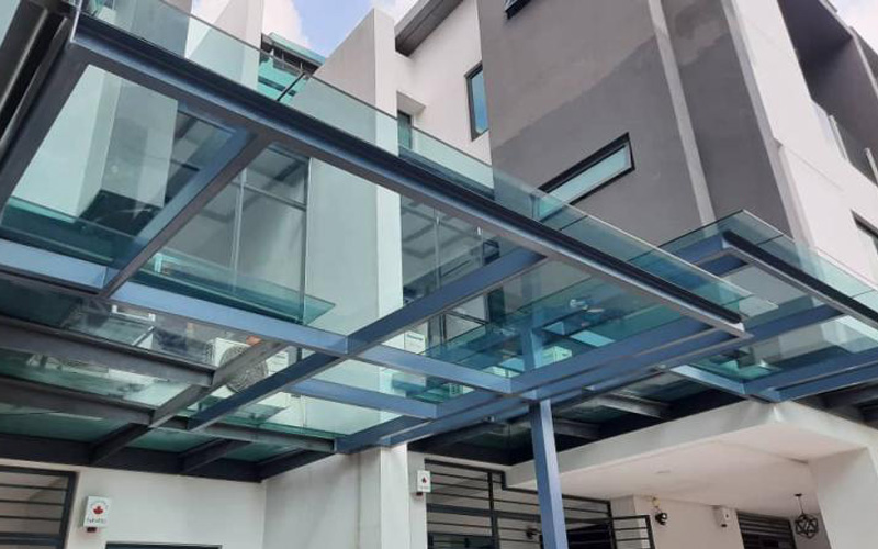 Gallery Grille Main Glass Roof